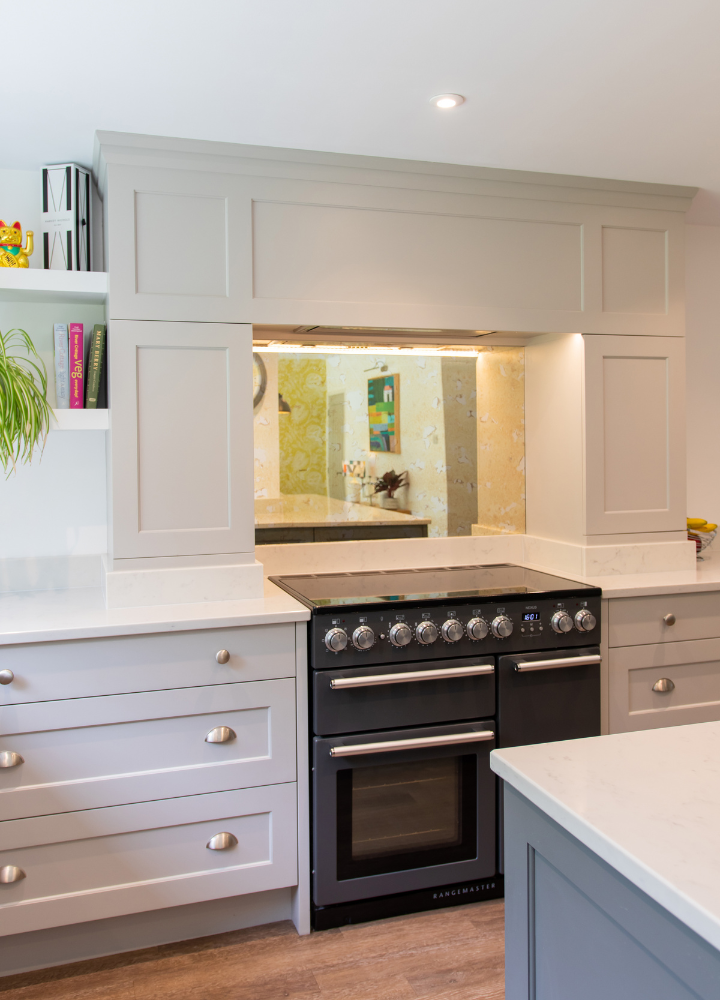 Bright customer kitchen with made-to-measure Plain Shaker doors around a range cooker